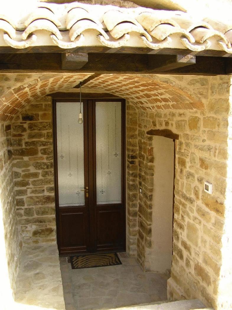 Azienda Agrituristica Colle San Giorgio Castiglione Messer Raimondo Exterior photo